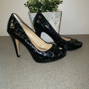Nine West Black MOC Crocodile Shoes Pumps